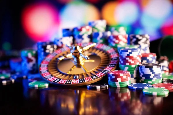 Nolimit City game interface showing transparent volatility and RTP information